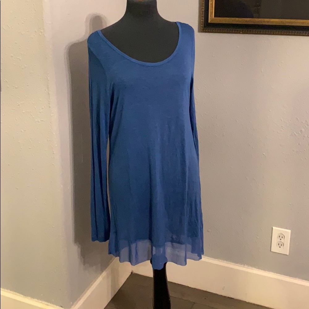 BCBG Maxazaria top